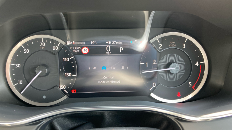 Jaguar F-Pace 2.0 D200 R-Dynamic Black 5dr Auto AWD Diesel Estate